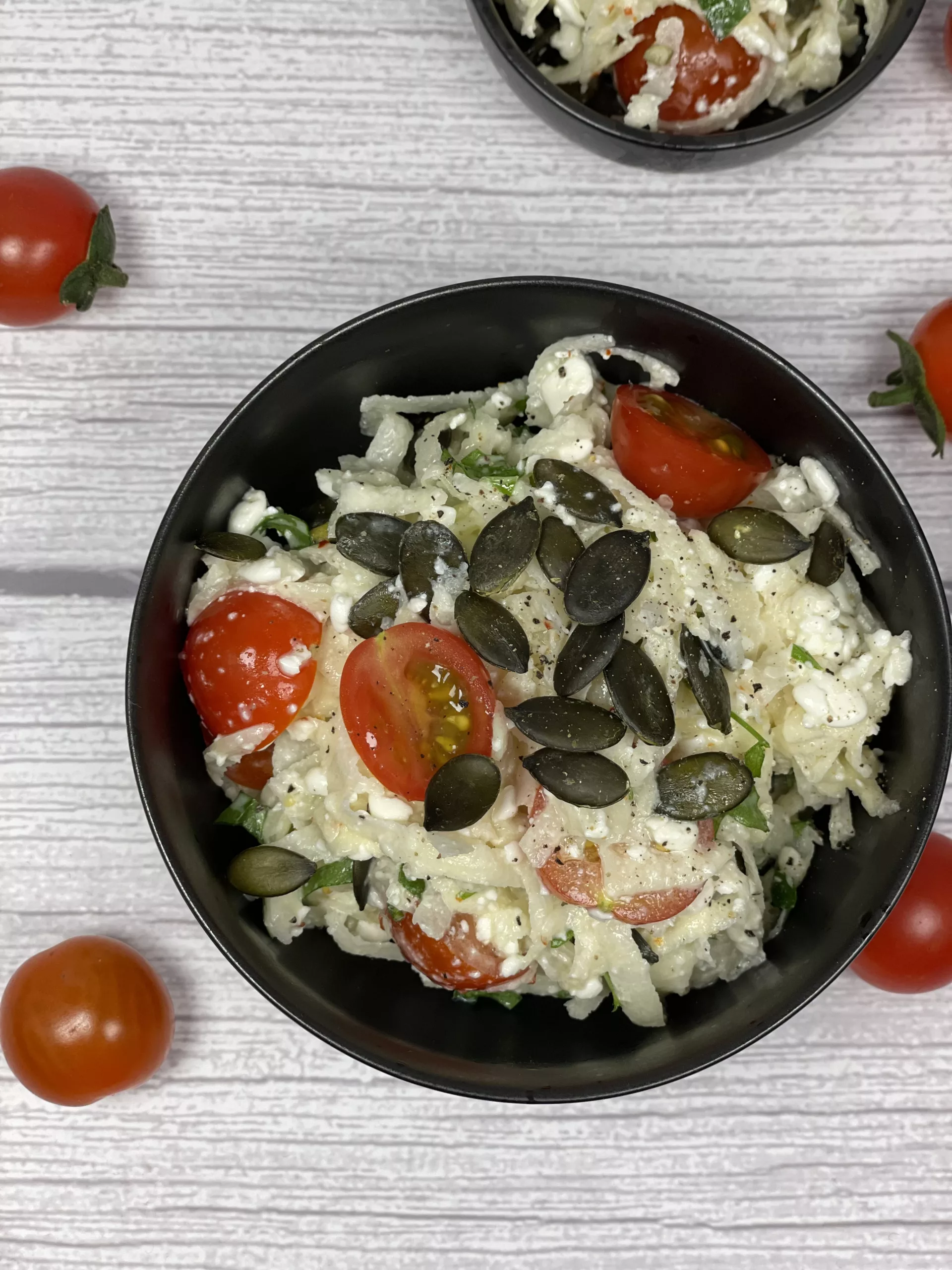 Kohlrabi Salat mit Tomaten