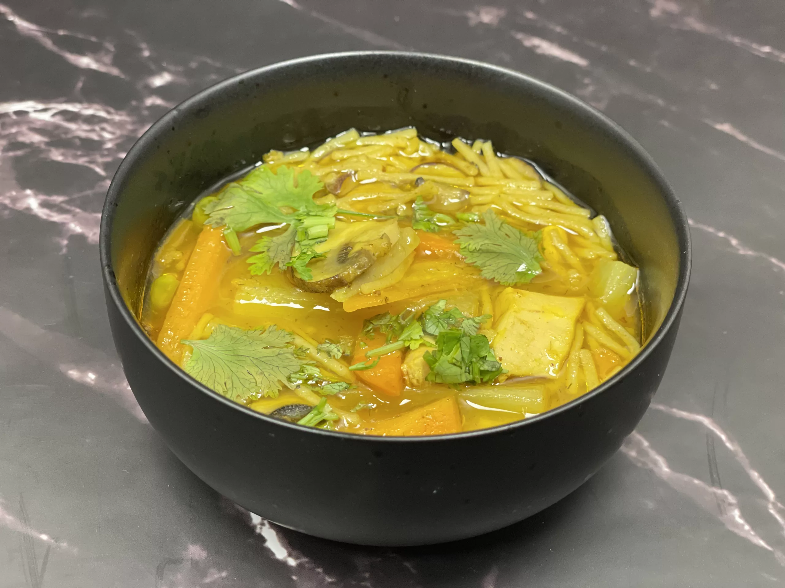 Hühnersuppe nach Thai Style